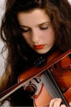 woman playing violin